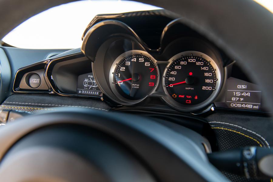 Панель приборов Lotus Evora GT 2019 года  (NA) (фото 35 из 40)